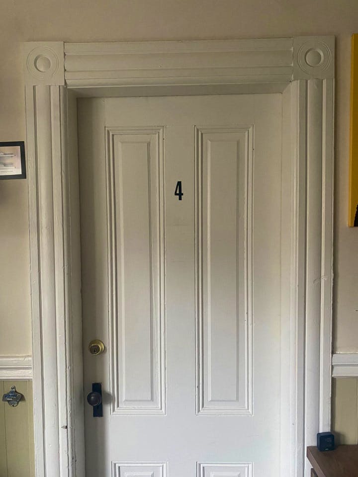  Bed In A 2-Bed Gender Separated Room  -  Spacious Victorian House - Incl. Workspace nearby Edwards Stadium  - Gallery -  37