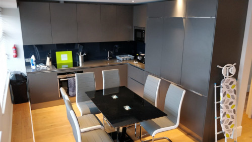 AES Aldgate