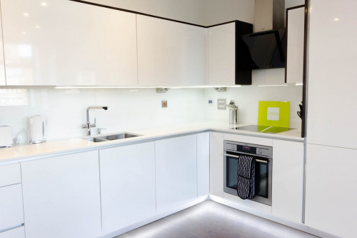 AES Aldgate  - Gallery -  5