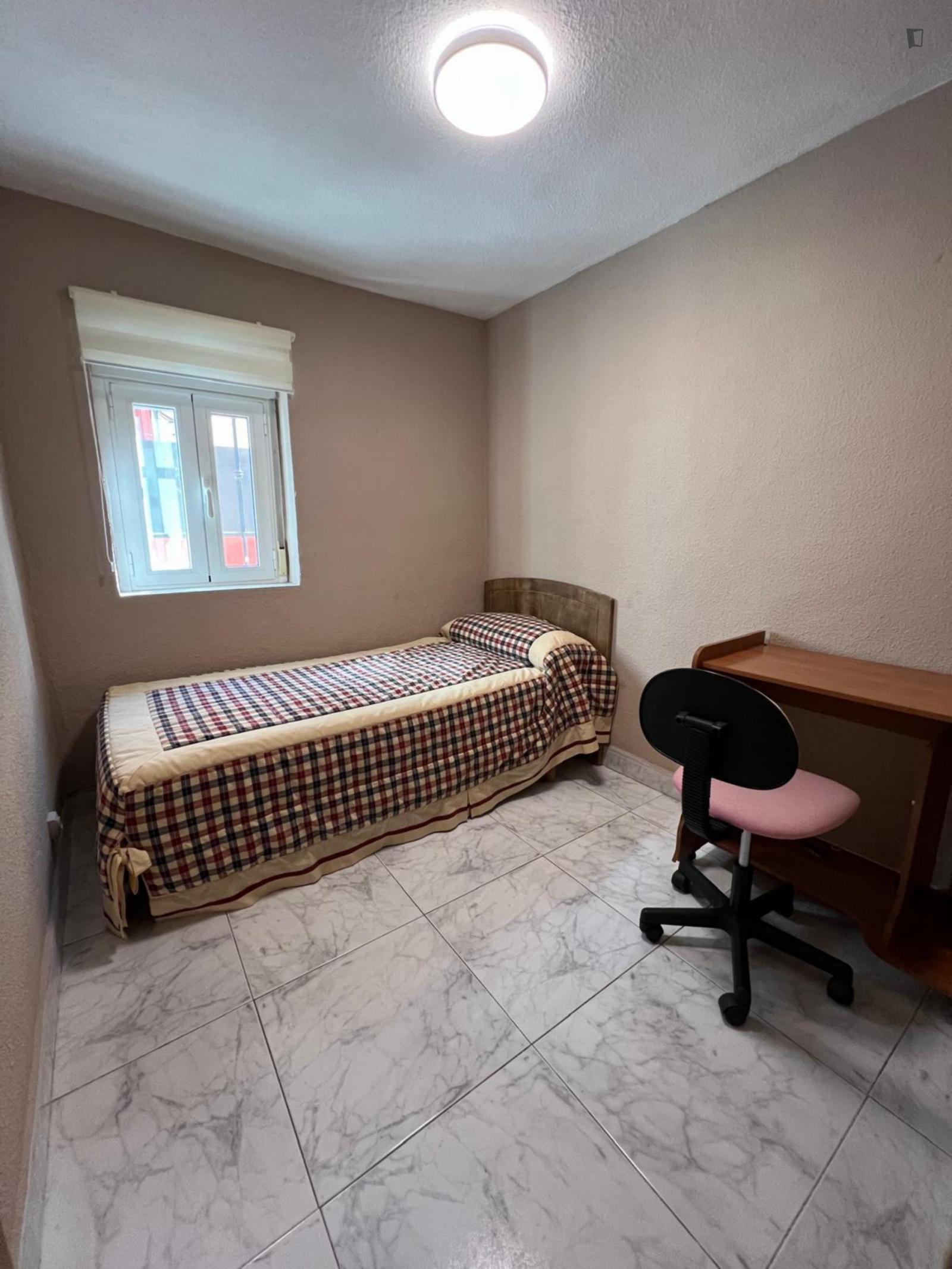  Nice Single Bedroom Close To Hospital University  -  Nice Single Bedroom close to Hospital University  - Gallery -  1