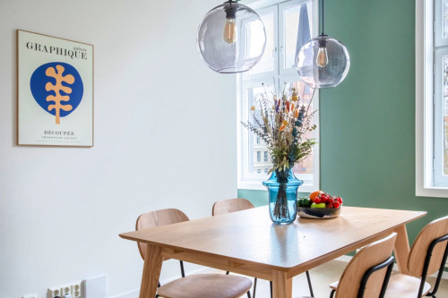 Stylish cozy apartment near Shopping Centers and Vintage Shops