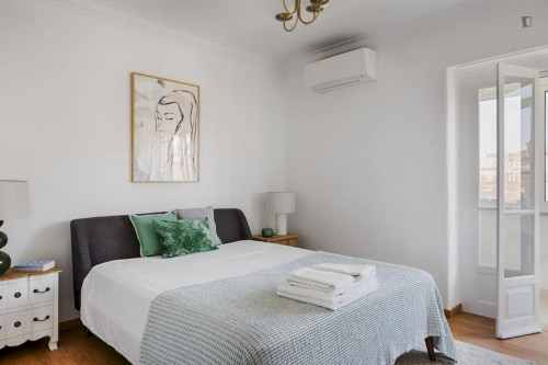 Very sunny and beautifully decorated flat - Gallery - 8