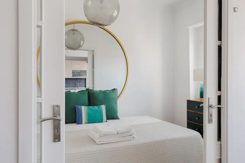 Very sunny and beautifully decorated flat - Gallery - 17