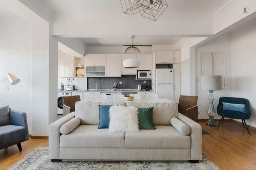 Very sunny and beautifully decorated flat - Gallery - 13