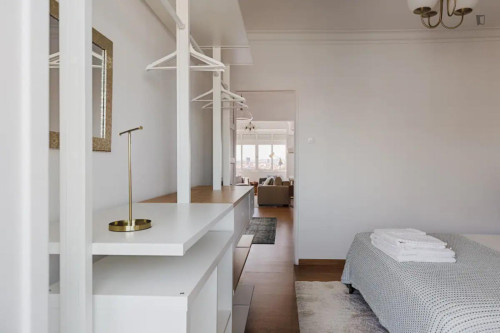 Very sunny and beautifully decorated flat - Gallery - 6