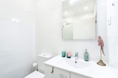Elegant 2-bedroom apartment near the General Torres train station  - Gallery - 10