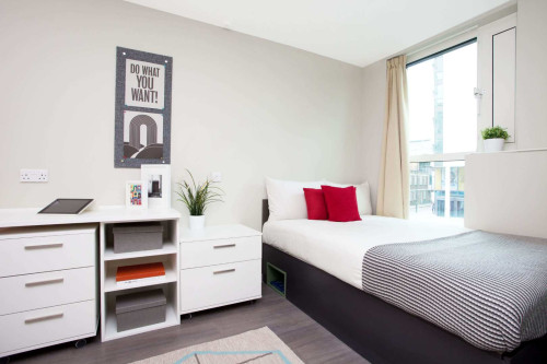 London Nest - Stapleton House