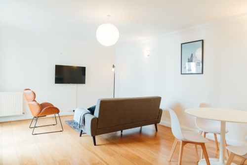 AES Farringdon  - Gallery -  2