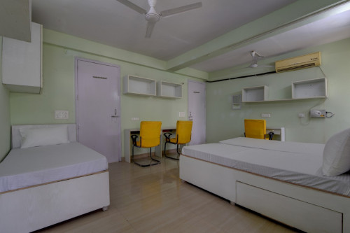 OYO LIFE NOD637 Sector 126  - Gallery -  5