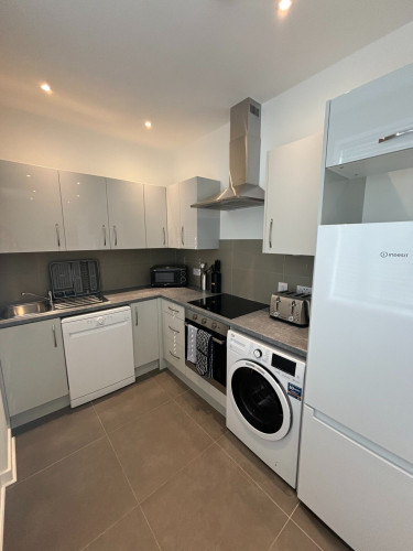 AES Euston - Gallery - 10