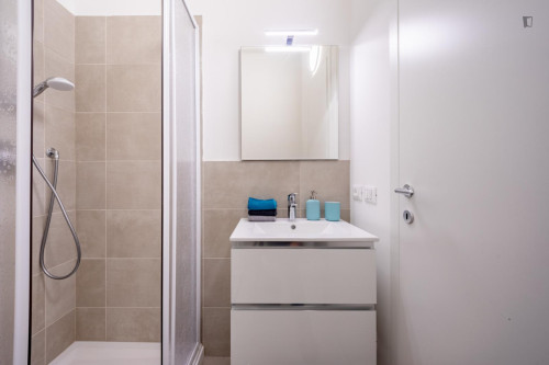 Interesting double bedroom near Campo Marzio - Gallery - 7