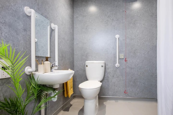  Double Wheelchair Accessible En-Suite  -  Tramworks  - Gallery -  3