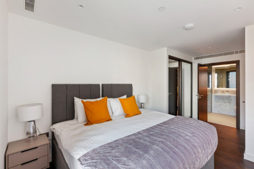 AES Tower Hill - Gallery - 42