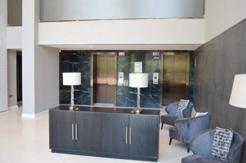 AES Tower Hill - Gallery - 10