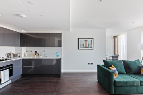 AES Tower Hill - Gallery - 25