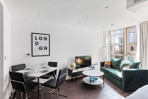 AES Tower Hill - Gallery - 35