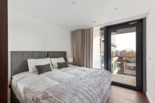 AES Tower Hill - Gallery - 38