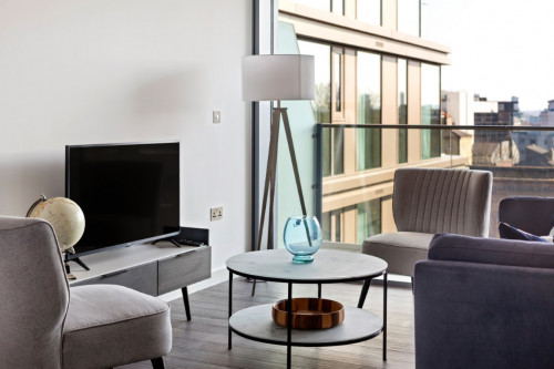AES Tower Hill - Gallery - 24