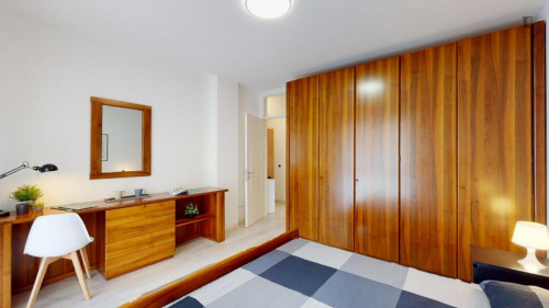 Appealing double bedroom near Parco Fornace Morandi - Gallery - 5