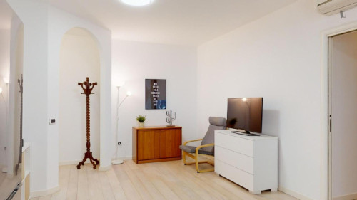 Appealing double bedroom near Parco Fornace Morandi - Gallery - 16