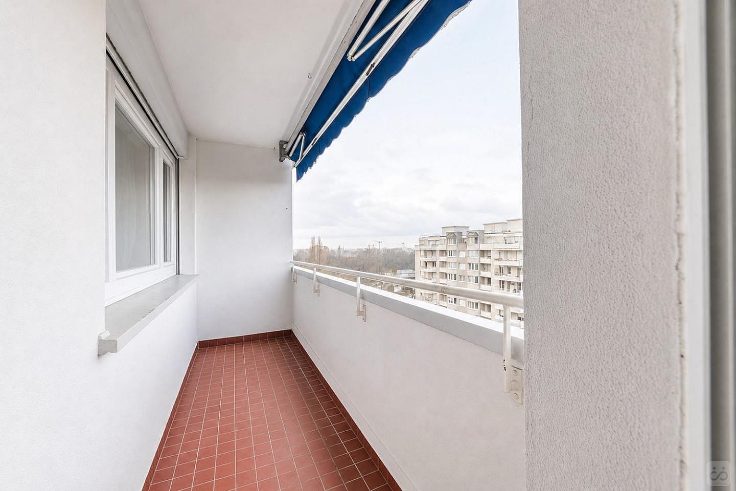 Spacious And Bright Room - 20m² - ST54 - 1