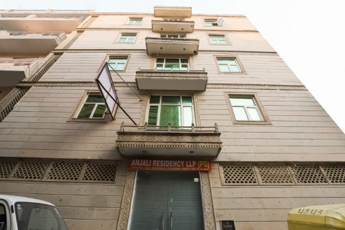 OYO LIFE NOD662 Sector 62 Rd - Gallery - 8