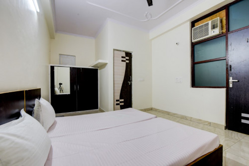 OYO LIFE NOD615 Sector 22 - Gallery - 4