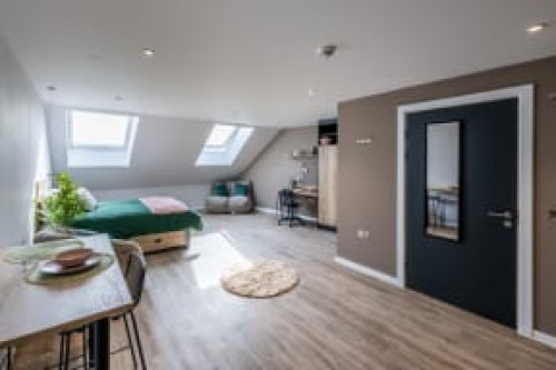 Murieston Crescent – Edinburgh - Rooms