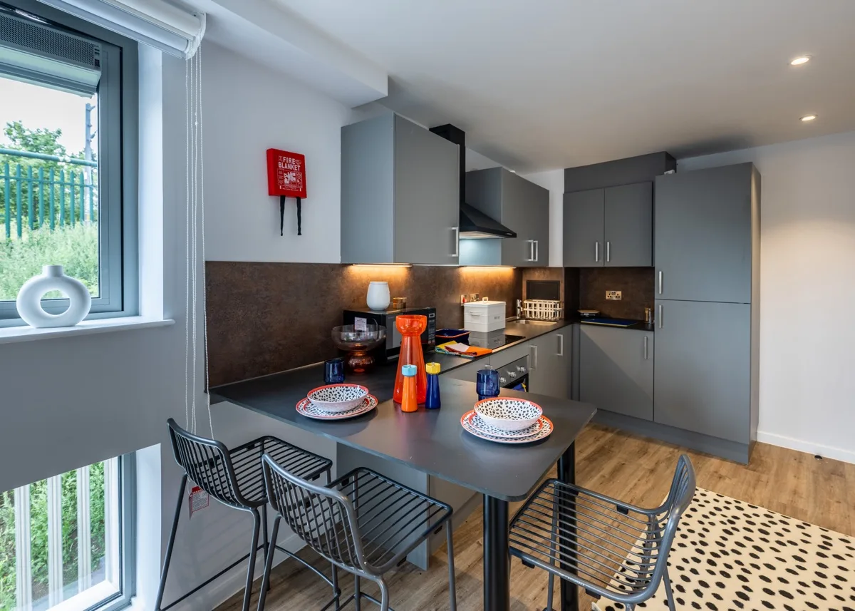 3 Bed En-Suite - Murieston Crescent – Edinburgh - Gallery - 3