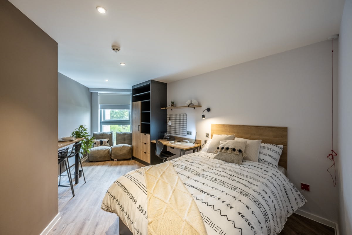 Luxury Studio - Murieston Crescent – Edinburgh - Gallery - 1
