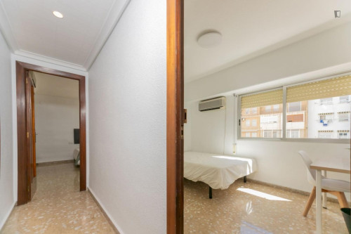 Attractive single bedroom in La Raïosa