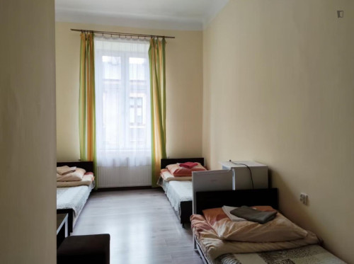 Pleasant 2-twin room Apartment in the Wesoła II neighbourhood - Gallery - 12