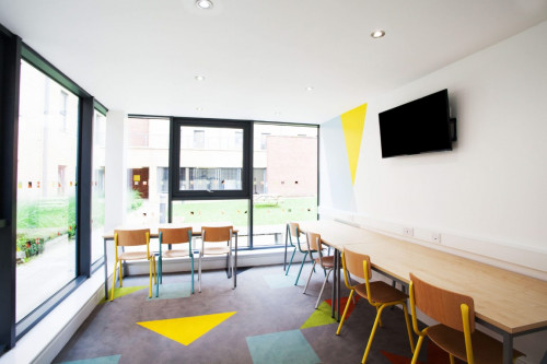  Medium High Double En-Suite  -  Kelvin Court  - Gallery -  1