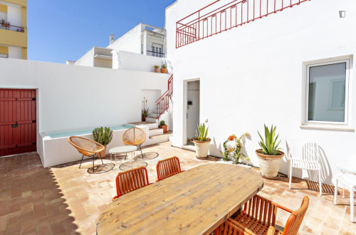 Marvellous house with a swimming pool - Gallery - 13