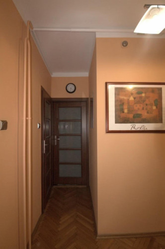 Cosy 3-bedroom apartment in the Wesoła Neibourhood