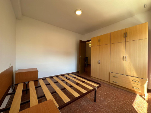 Bright double bedroom in a 4 bedroom apartment
