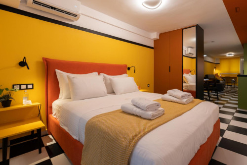Color Bliss Pagrati 1 bedroom patio apartment in the heart of the city - Gallery - 24