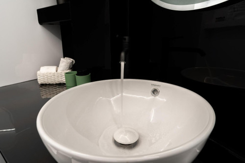 Color Bliss Pagrati 1 bedroom patio apartment in the heart of the city - Gallery - 15