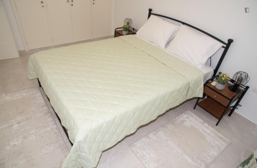 Comfortable 1-bedroom apartment with outdoor area close to Athens train station and Larissa metro station