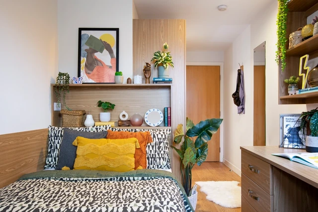 Extra Large Standard Double En-Suite - Thurso Street Unite - Gallery - 1