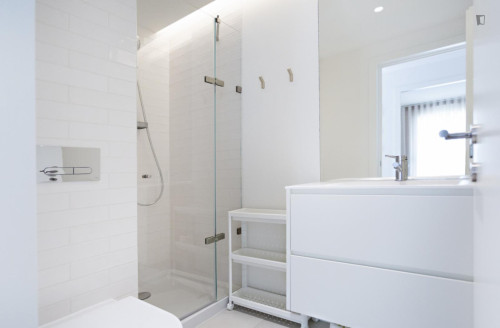 Marvellous 2-bedroom flat just a few metres from the pier to the beach  - Gallery -  5