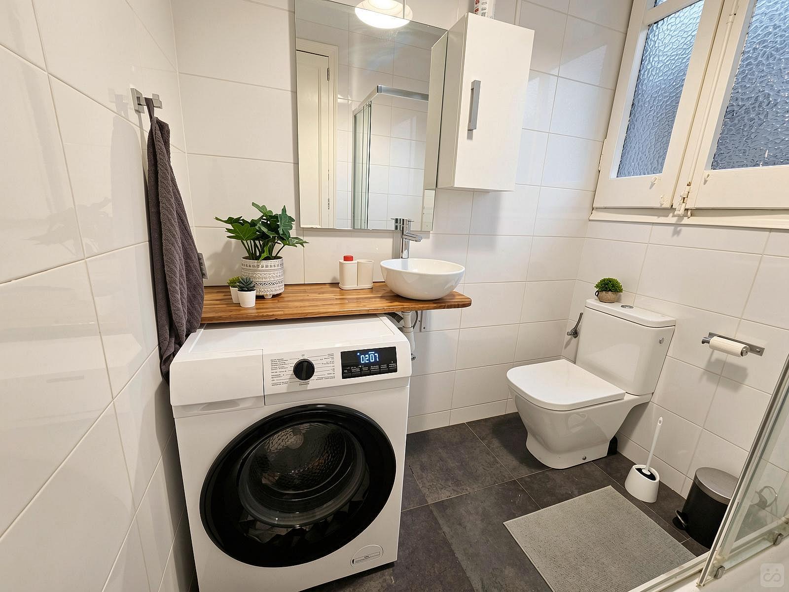 Room 1 - Comfortable apartment near Plaça del Rei - Gallery - 20