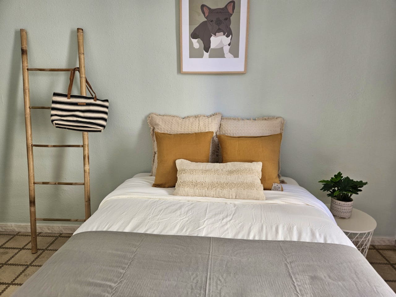 Room 1 - Comfortable apartment near Plaça del Rei - Gallery - 6