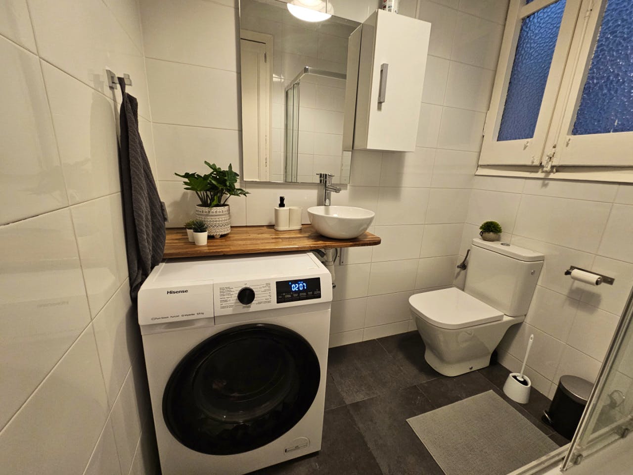 Room 1 - Comfortable apartment near Plaça del Rei - Gallery - 8