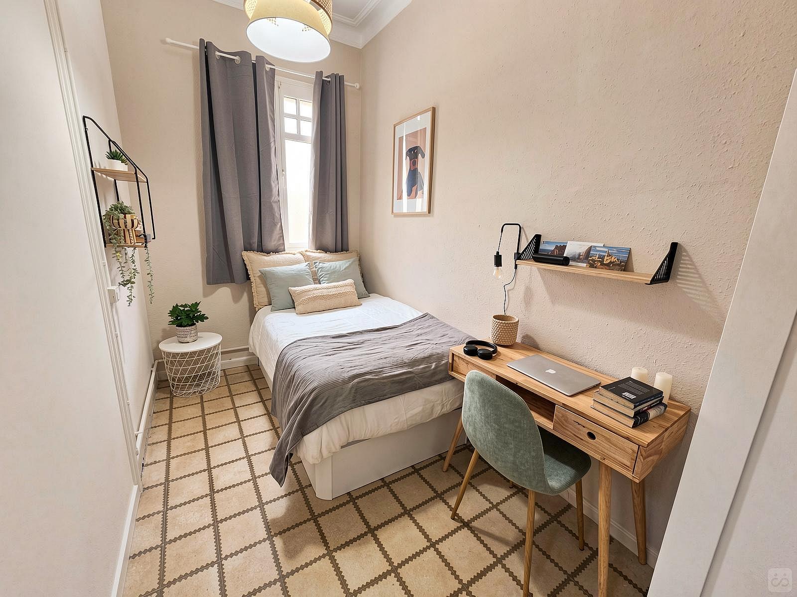  Room 4  -  Comfortable apartment near Plaça del Rei  - Gallery -  24