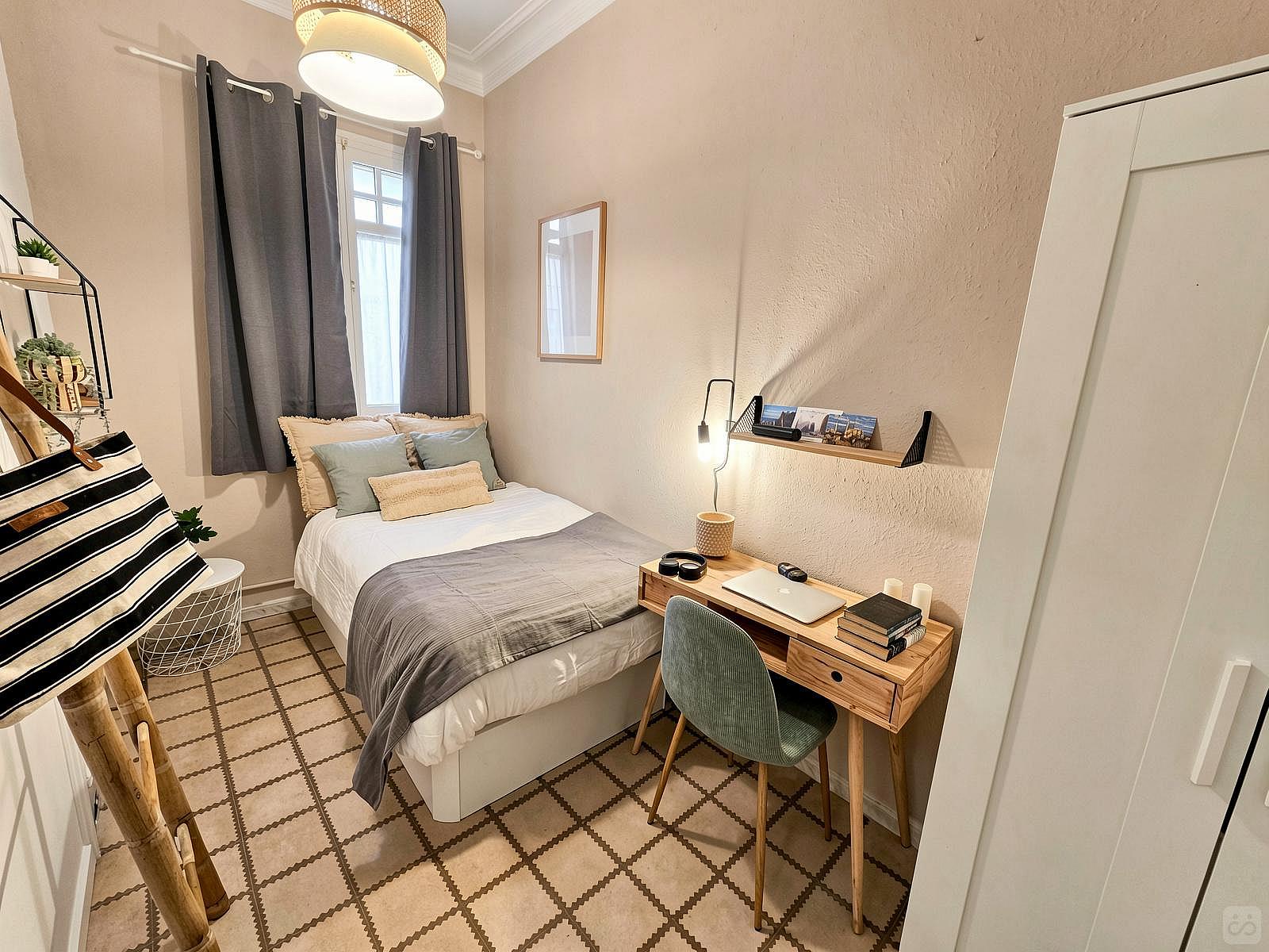Room 4 - Comfortable apartment near Plaça del Rei - Gallery - 21