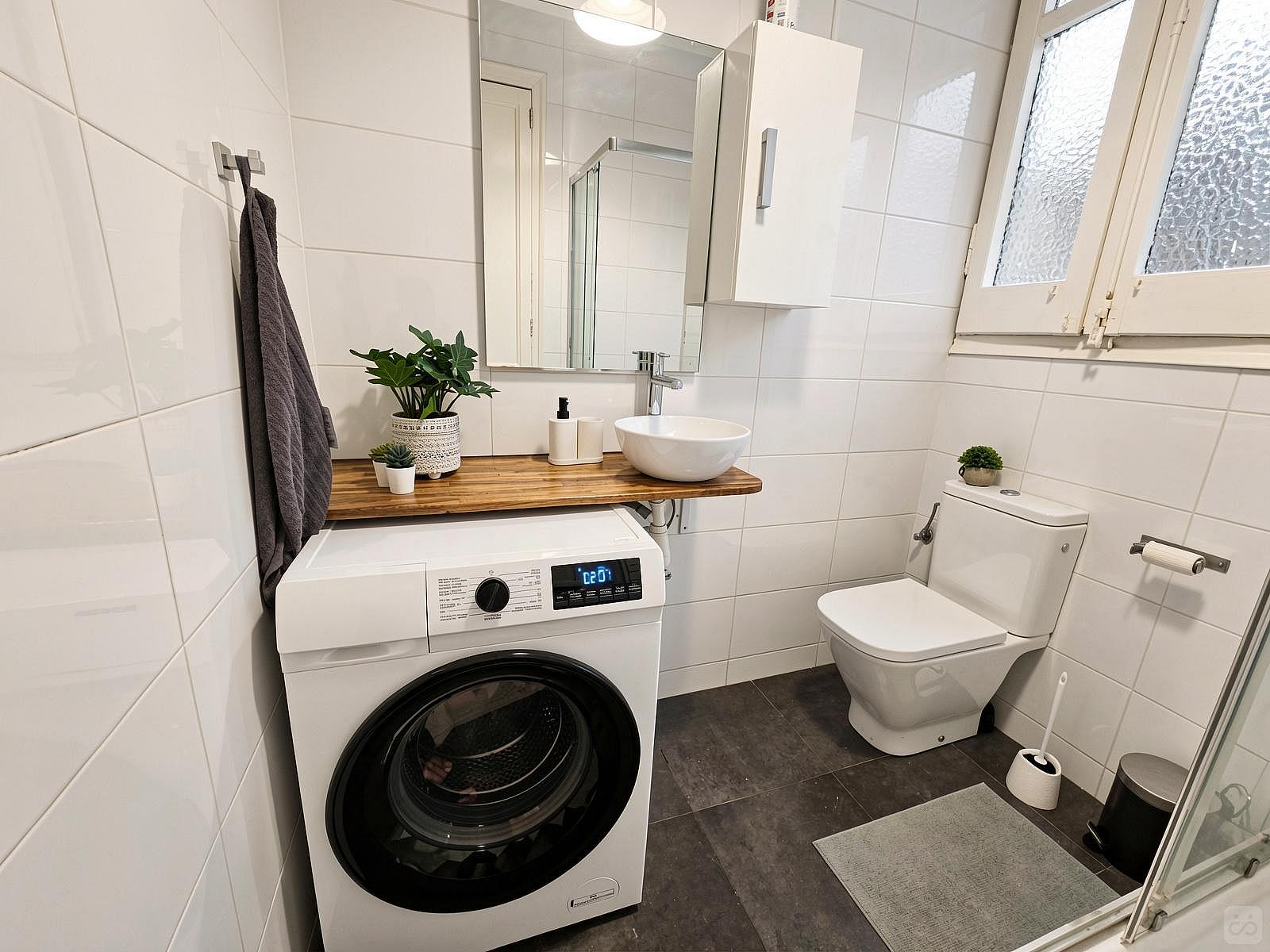  Room 4  -  Comfortable apartment near Plaça del Rei  - Gallery -  25