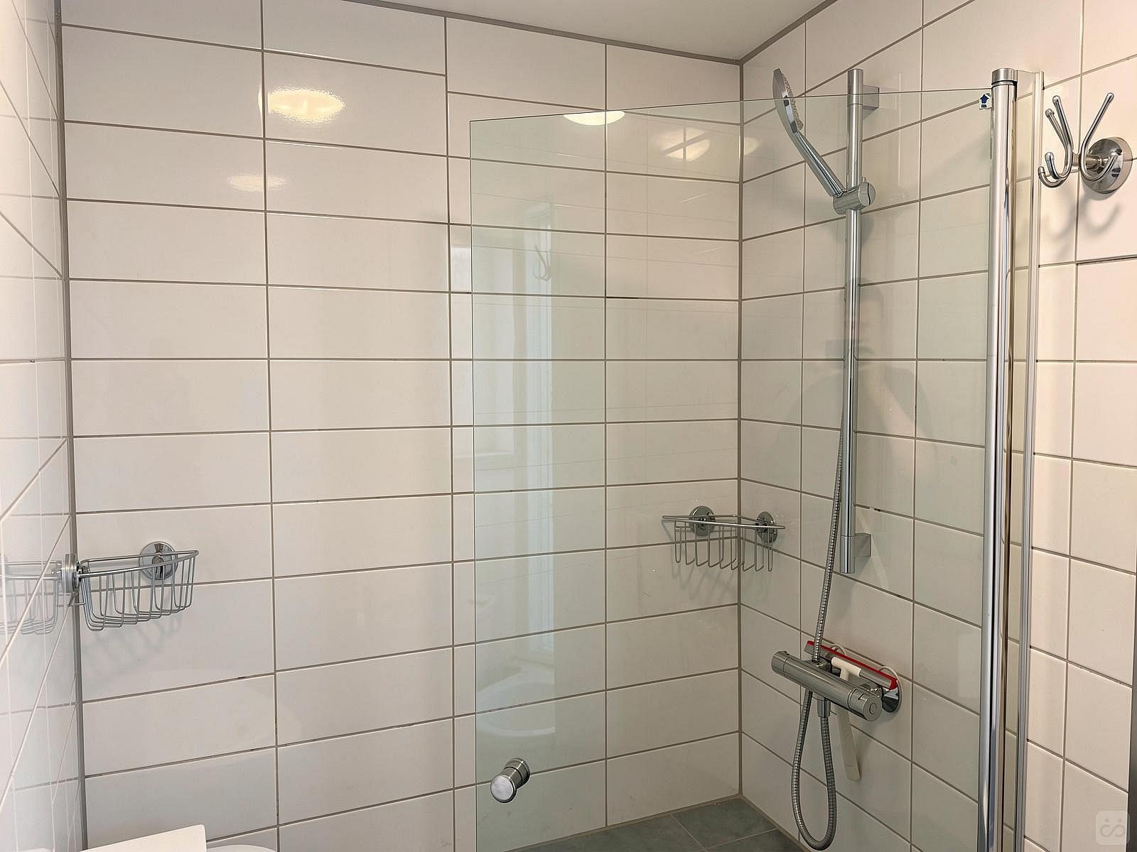 Room 1 - Standard - Private - 3