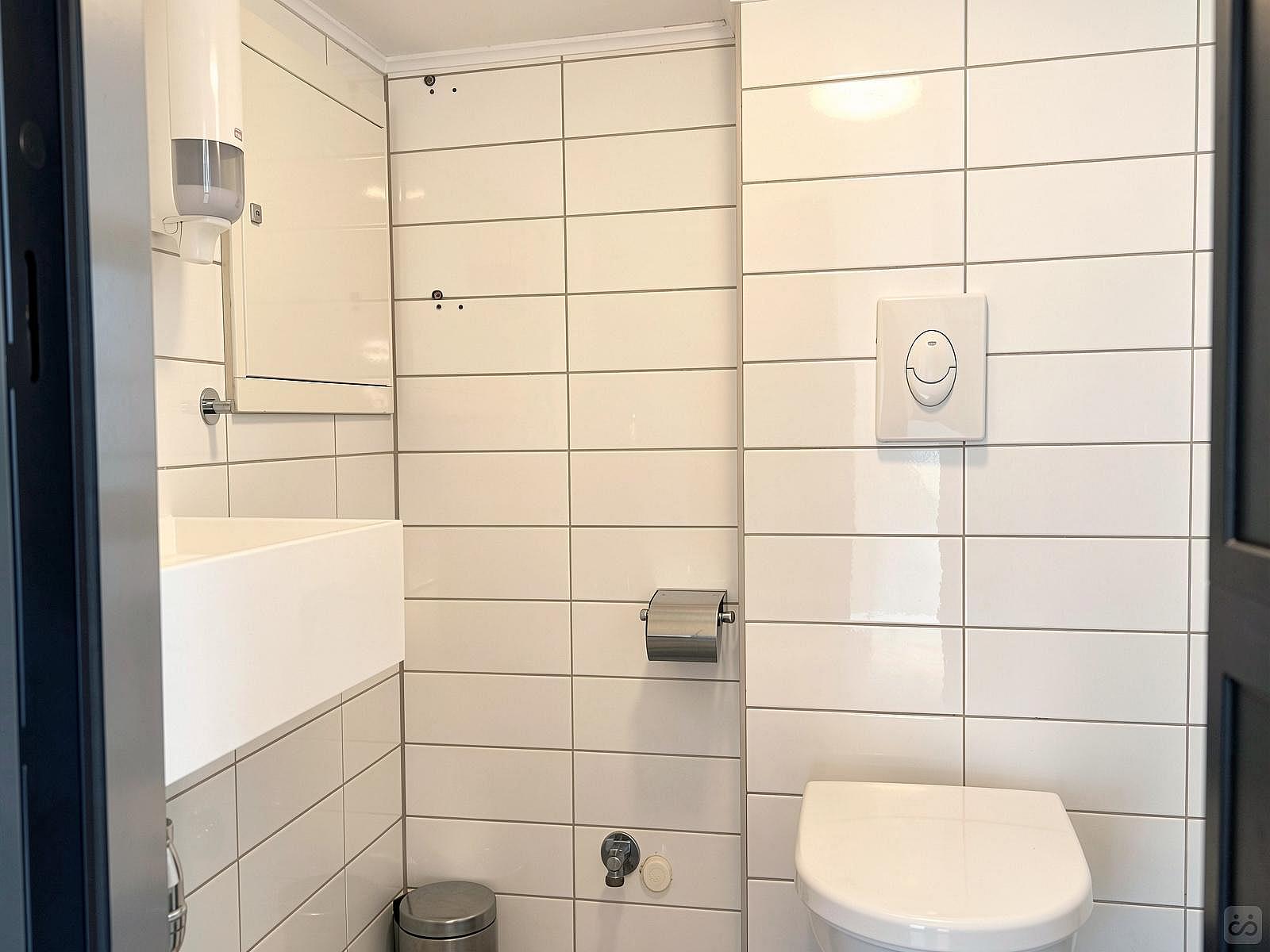 Room 1 - Standard - Private - 1