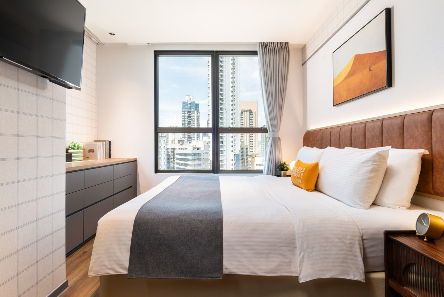Deluxe Queen Room - 21